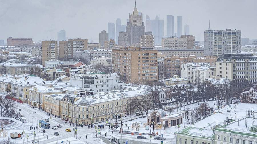 Синоптики спрогнозировали небольшой снег и гололедицу в Москве 21 февраля